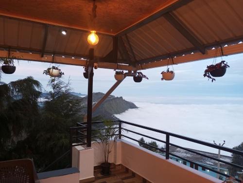 Vattakanal House | Loft wood house Family rooms