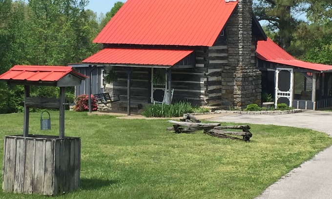 Pulaski House | Log Cabin Escape - Full Log Cabin Home