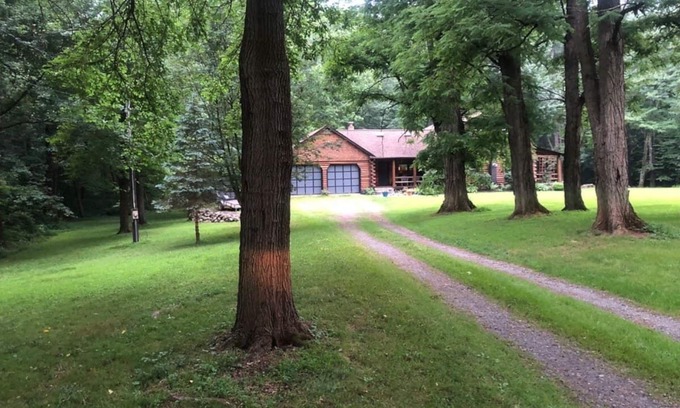 Wallkill Cabin | LOG CABIN IN ZEN FOREST