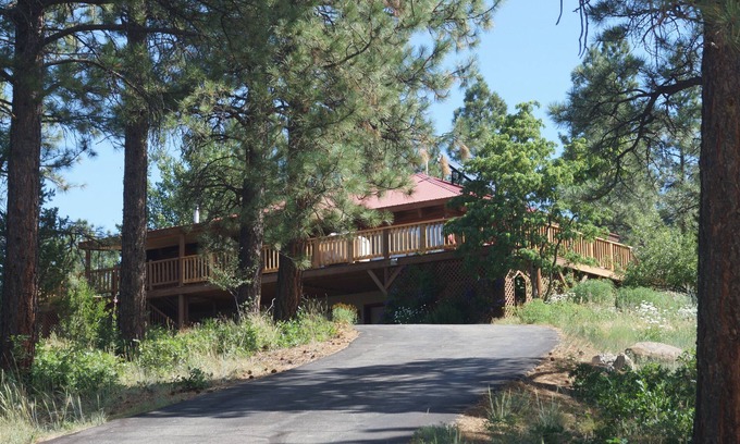 Durango House | Log Cabin with a Mountain View. Secluded property with easy access to amenities