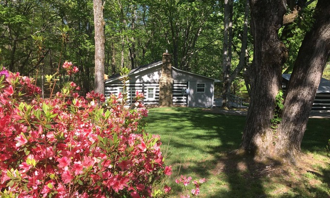 King Cabin | Log House in the Country
