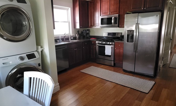 Logan Square House | Logan Square 2Bed/1Bath Fully Furnished W/D Wi- Fi, Direct TV by Blueline Train