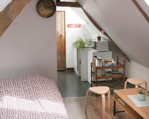 Vaucelles Apartment | Logement cosy à proximité de Bayeux
