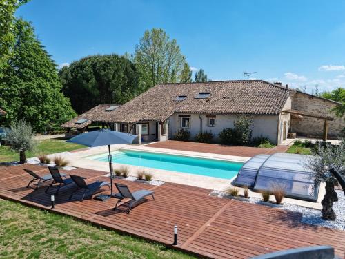Pondaurat Apartment | Logement de charme en campagne girondine: le Domaine de Mongeret
