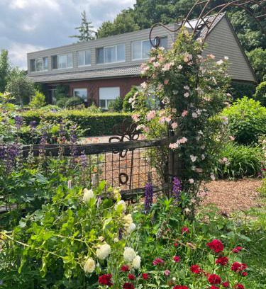 Rijkevorsel Bed & Breakfast | LOGIES Tuin der Zinnen