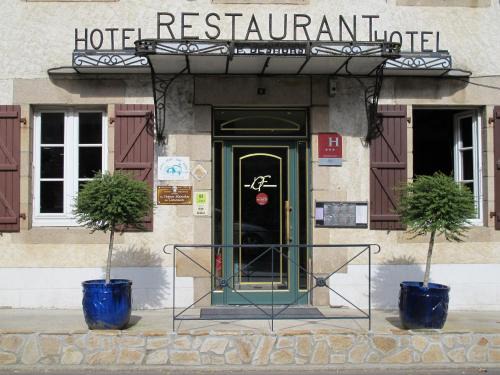 Chamboulive Hotel | Logis Deshors-Foujanet