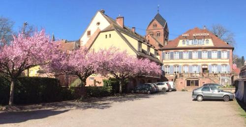 Neuwiller-les-Saverne Hotel | Logis Hôtel-Restaurant du Herrenstein
