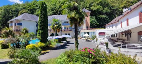 Lestelle-Betharram Hotel | Logis Le Vieux Logis