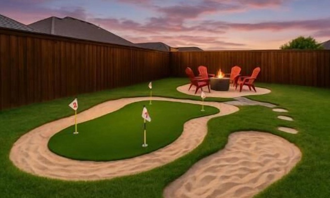 Rockwall House | Long Stay for Insurance | Hot Tub, Putting green