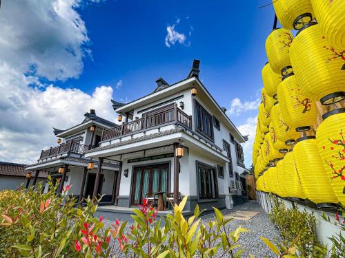 Mok Cham Pae Bed & Breakfast | Longlai Kezhan