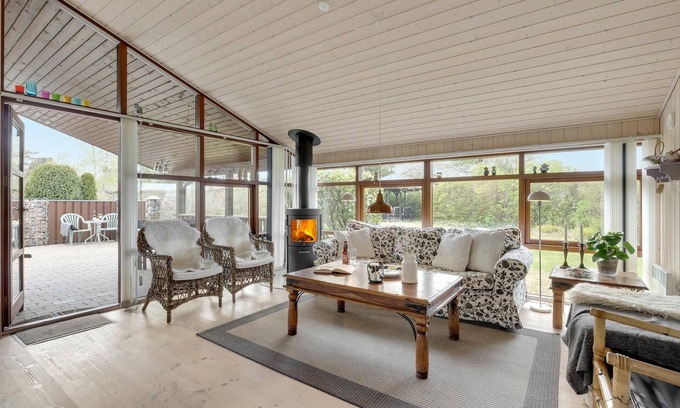 Saksild Strand House | Look forward to a beautiful vacation home with private garden and about 200 m from the beach.
