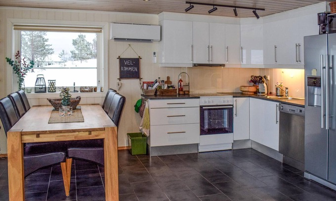 Gautefall House | Look forward to family time together in this spacious vacation home with top equipment.