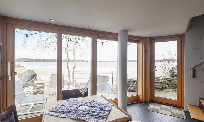 Kode House | Look forward to the vacation with fantastic panoramic view of the sea.