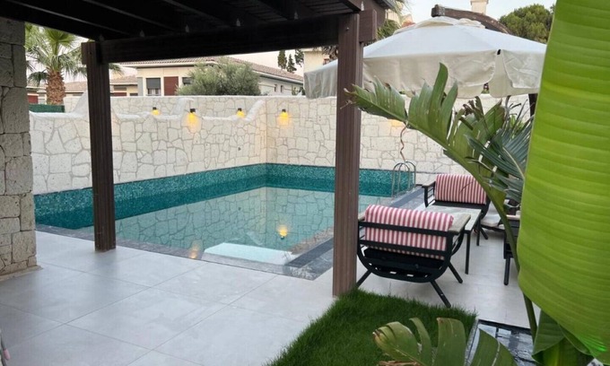 Alacati Villa | Look No Further! You've Found it! Villa Nar