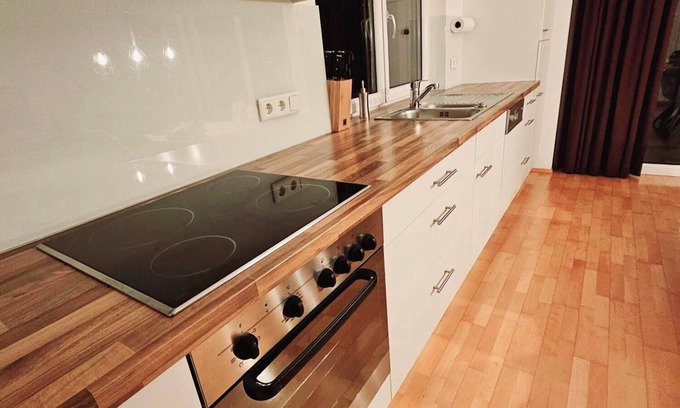 Hoechst Condo | Looking for a cozy apartment?