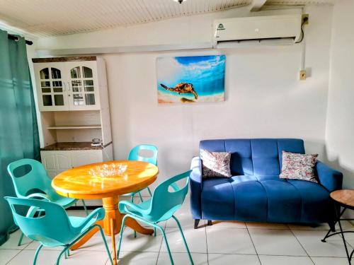 Crown Point Apartment | Lorna's Cottage