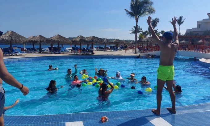 Tenacatita Resort | Los Angeles Locos - All Inclusive