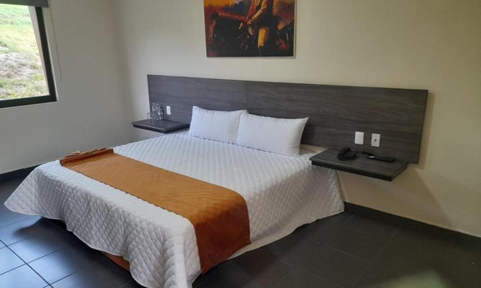 Cotaxtla Hotel | LOS BAMBUES HOTEL