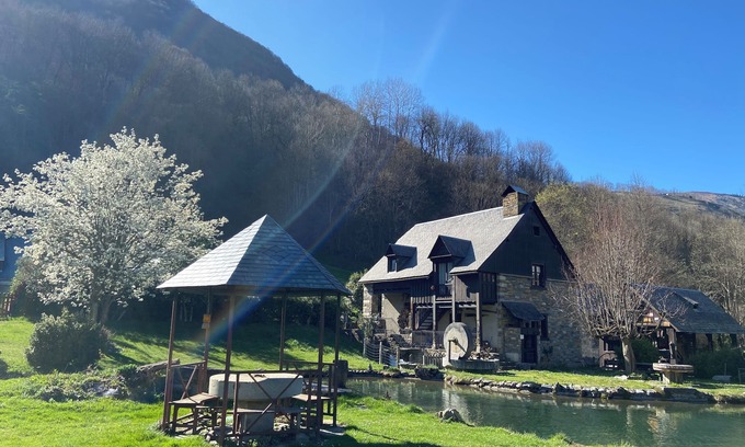 Peyragudes Apartment | Loudenvielle: Charming apartment on an old water mill - 2 stars rating