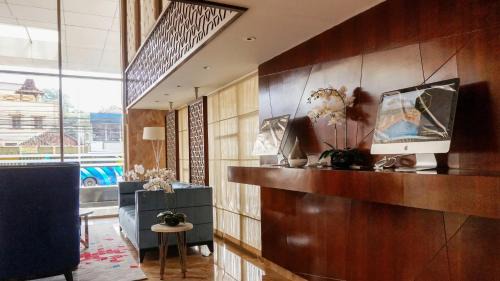 Semarang Hotel | Louis Kienne Hotel Pandanaran