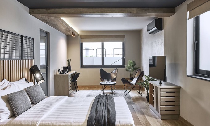 Glyfada Bed & Breakfast | Lounge - Deluxe Double Room in Glyfada