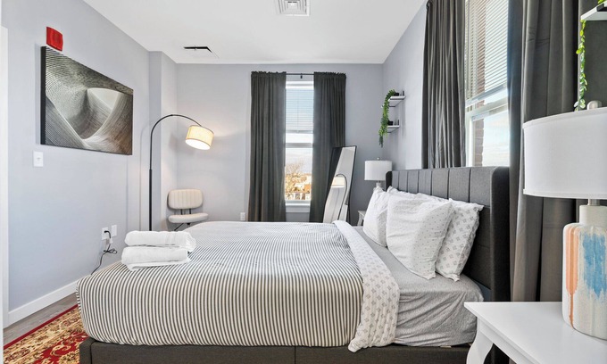Everett Apartment | Lovely 1BR Near Encore Boston 2853