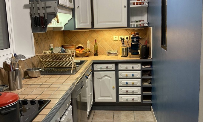 Orsay Apartment | Lovely 2 bdrm appt in heart of Orsay, 30 mins from Paris