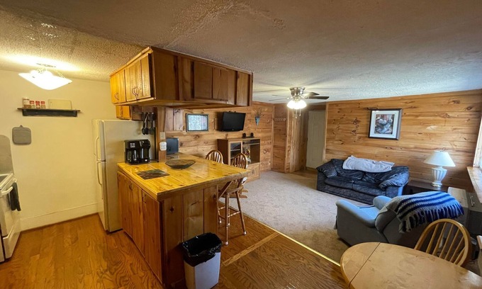 Limestone Apartment | Lovely 2 Br, Outdoorsman Haven Atv/Sled Access