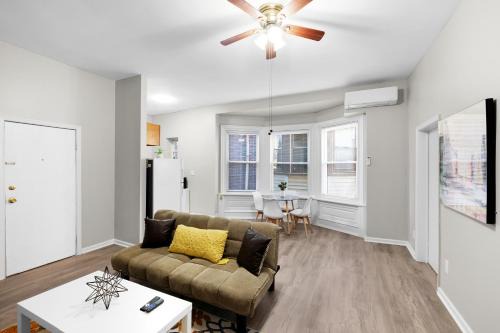 Spruce Hill Apartment | Lovely 2br In Univ City