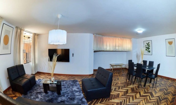Historical Center Apartment | Lovely 3 BR Apartment in the heart of downtown Arequipa for 6 pax