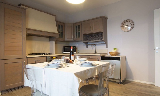 Santa Maria a Monte Apartment | Lovely apartment for 6 people with private pool, WIFI, TV, terrace, pets allowed and panoramic v.