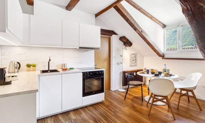 Iragna Apartment | Lovely apartment for 4 guests with A/C, WIFI, TV and pets allowed