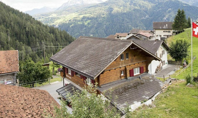 Vaz-Obervaz Apartment | Lovely apartment for 4 guests with WIFI, TV, balcony and parking
