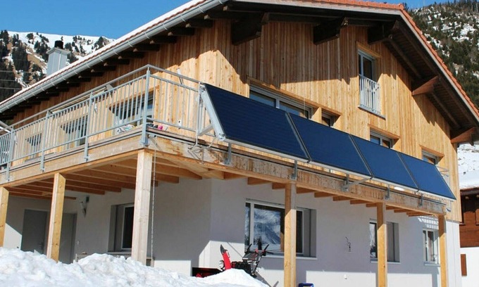 Sedrun Apartment | Lovely apartment for 5 guests with WIFI, balcony, pets allowed and parking