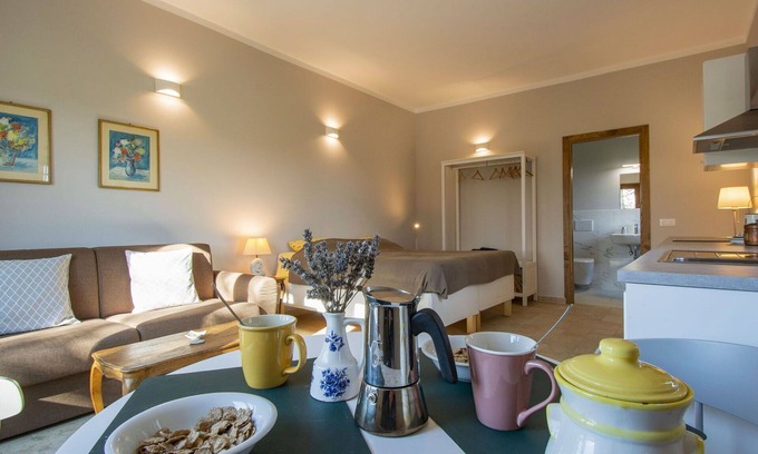 Fucecchio Apartment | Lovely apartment for 2 guests with A/C, pool, WIFI and pets allowed