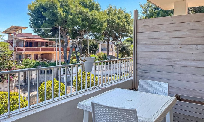 Monti D'arena-Bosco Caggione Apartment | Lovely apartment in Pulsano with WiFi