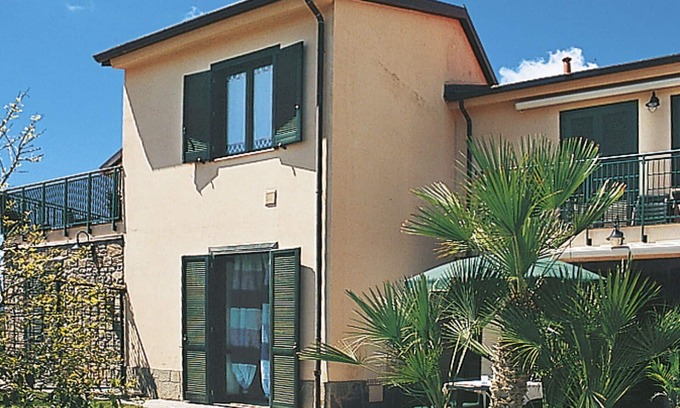 Piani-Ciapin Apartment | Lovely apartment for 6 guests with pool, WIFI, TV, terrace and pets allowed