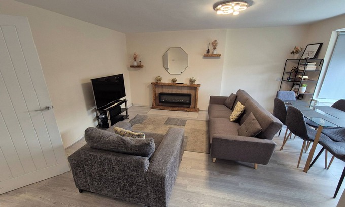 Borehamwood Apartment | Lovely & Beautiful 2 Bed-apartment in Borehamwood