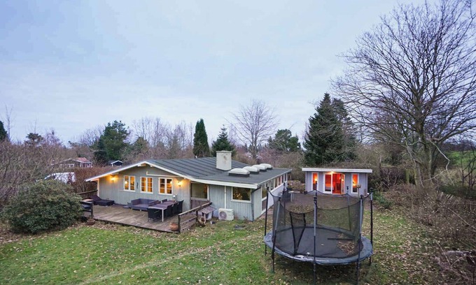 Dronningmolle House | Lovely cottage in Dronningmølle