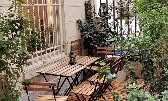 Quartier du Faubourg-Montmartre Apartment | Lovely flat with terrace in the heart of Paris