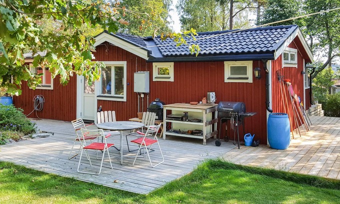 Arsta Havsbad House | Lovely home in årsta havsbad with WiFi