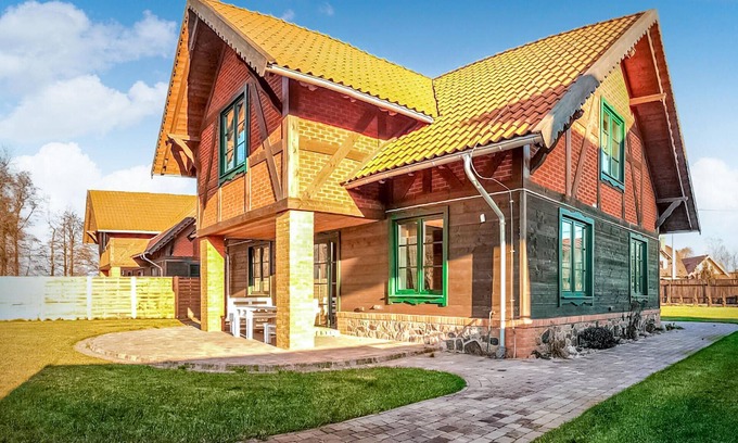 Gizycko House | Lovely home in Gizycko with WiFi
