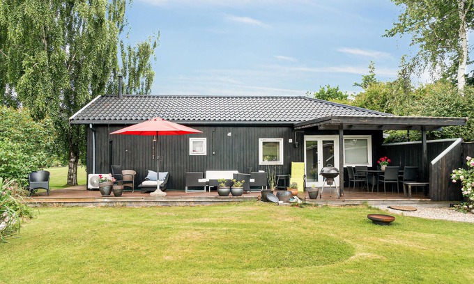 Klint House | Lovely home in Nykøbing Sj with WiFi