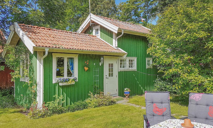 Onsala House | Lovely home in Onsala with kitchenette