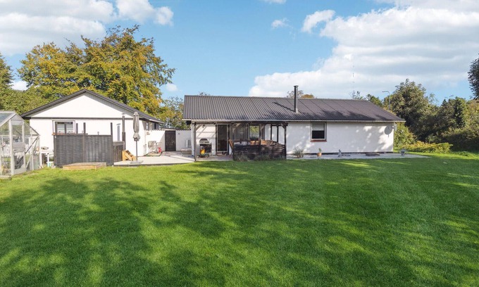 Tørresø House | Lovely home in Otterup with WiFi