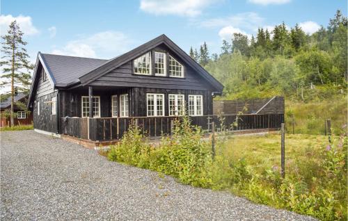 Lardal Municipality House | Lovely Home In Passebekk With Wifi