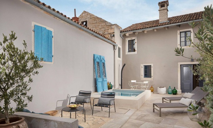 Tinjan House | Lovely home in Radetici