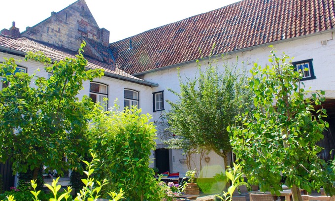 Gronsveld House | Lovely house, near Maastricht in Heuvelland 3 bedrooms, 3 bathrooms, 8 pers.