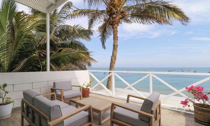Las Pocitas Apartment | Lovely loft with Spectacular Ocean View