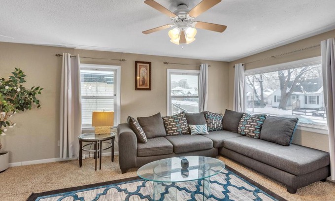 Wyoming House | Lovely PET FRIENDLY three bedroom in desirable Urbandale Location! home
